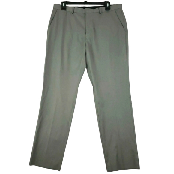 Calvin Klein~Men’s Size 34×30~Gray Slim Fit Chino Pants. - Picture 1 of 8